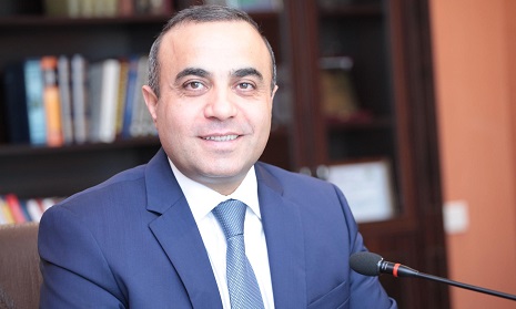 Tarixi imzanın səkkiz nişanəsi